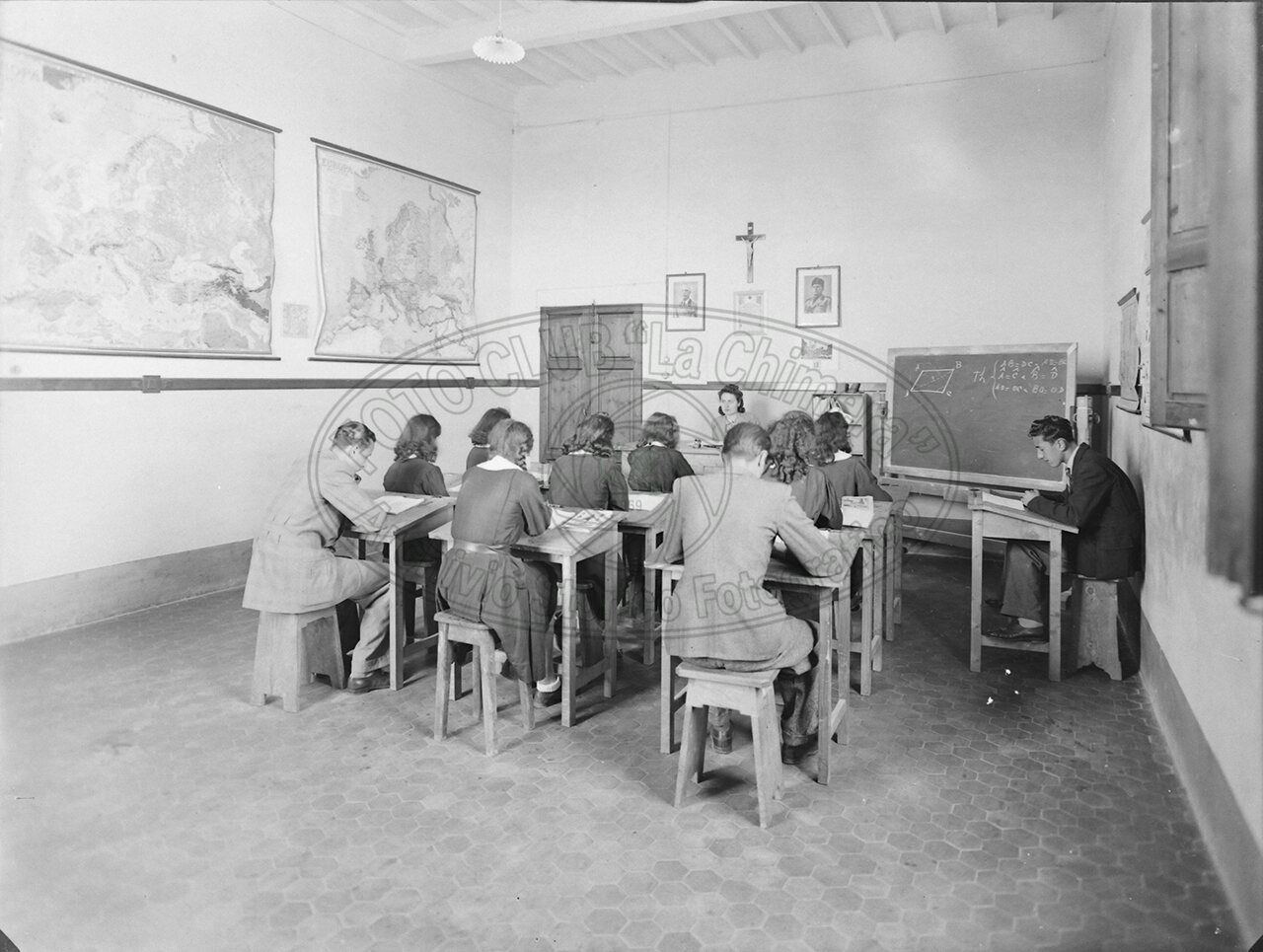 Foiano Della Chiana Istituto Tecnico Inferiore Un Aula