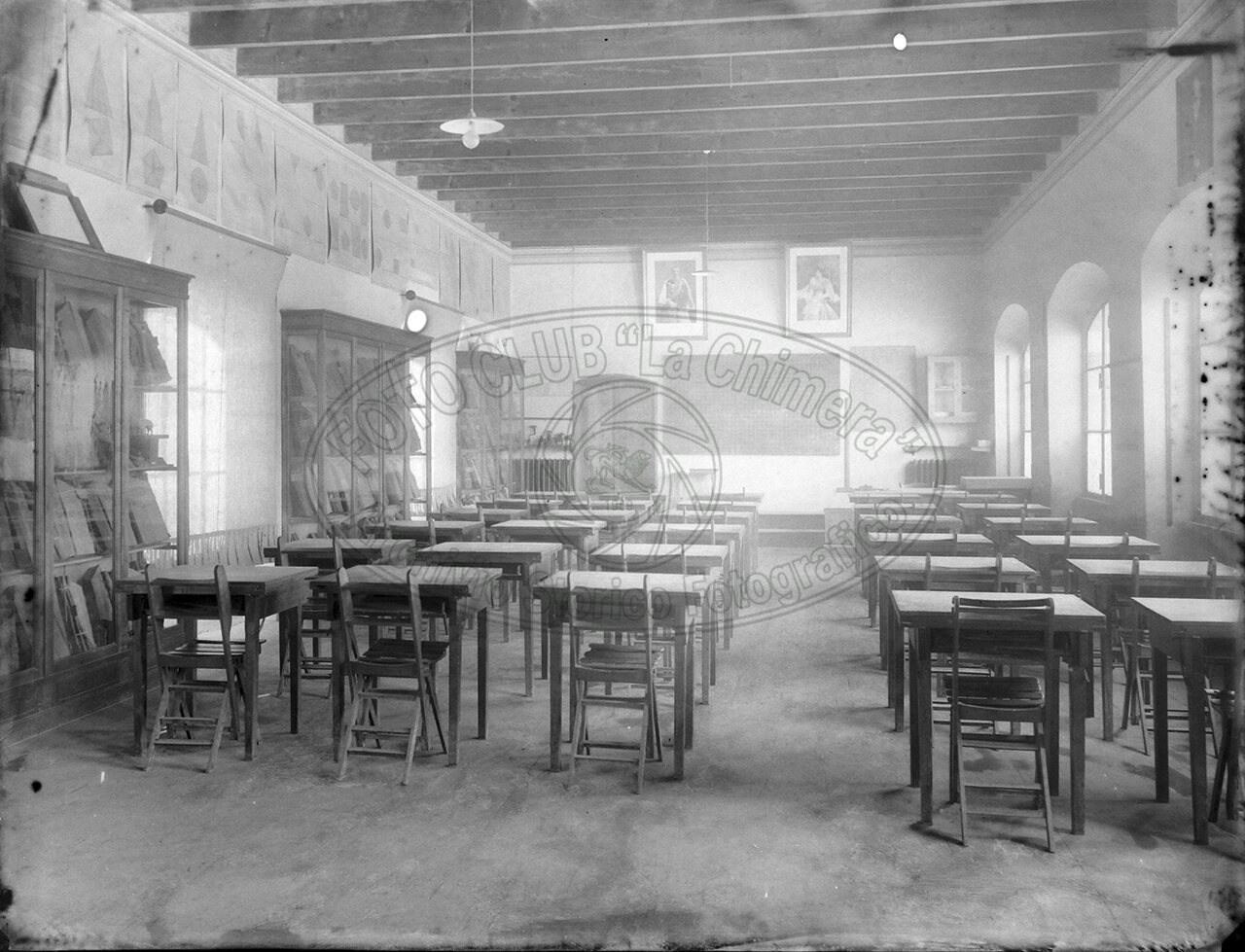 Stia R Scuola Laboratorio In Legno Sala Di Disegno